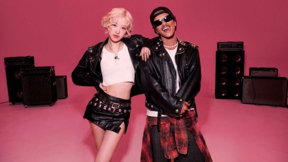 Un juego coreano inspiró lo nuevo de Bruno Mars con Rosé de Blackpink.